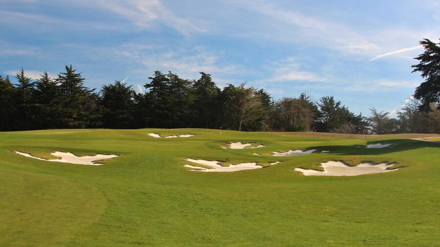 Black Horse golf course - Bayonet/Black Horse - hole 1