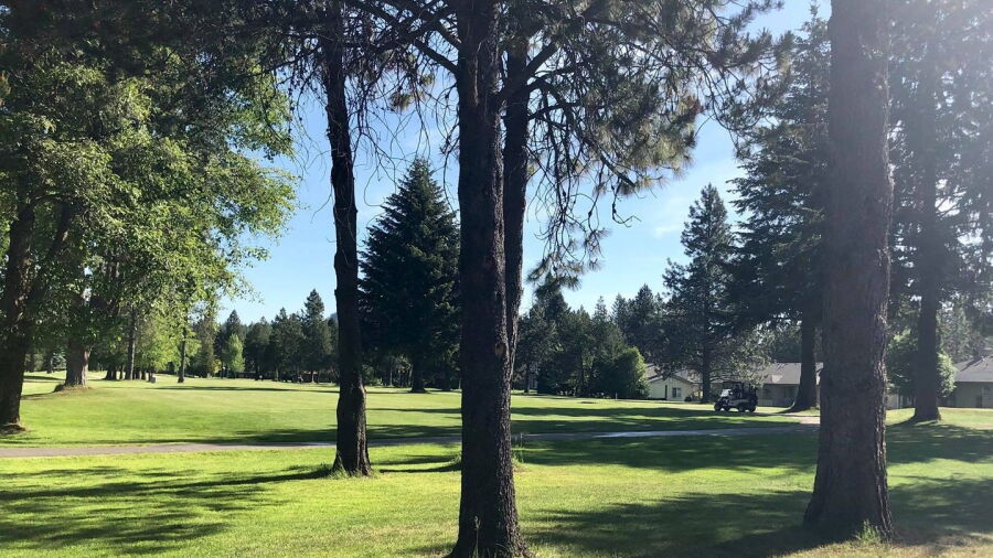 Twin Lakes Village GC