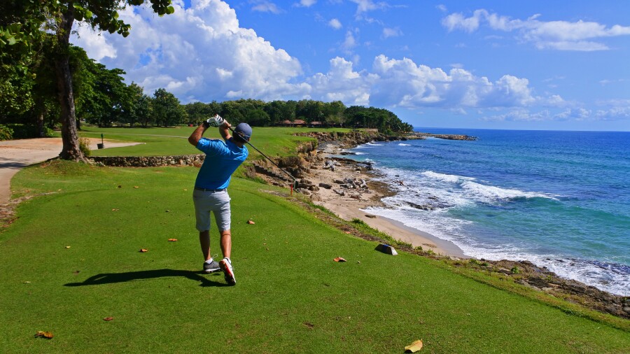 Teeth of the dog at Casa De Campo - No. 17