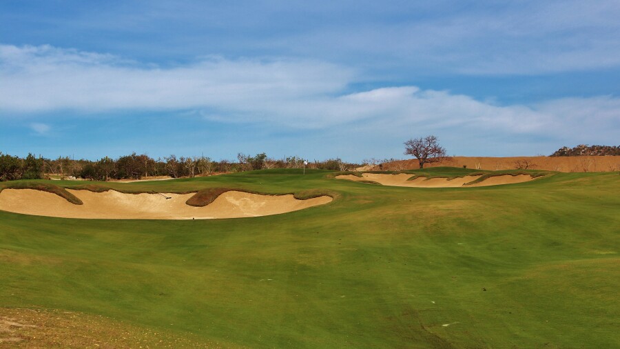 El Cardonal course at Diamante Cabo San Lucas - hole 6