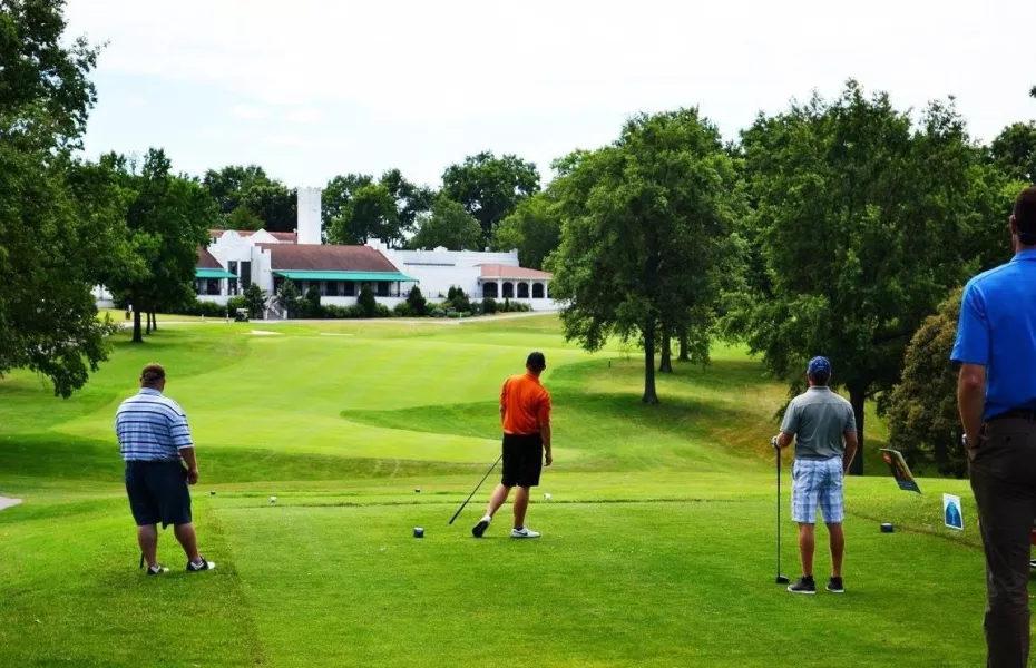 Norwood Hills CC