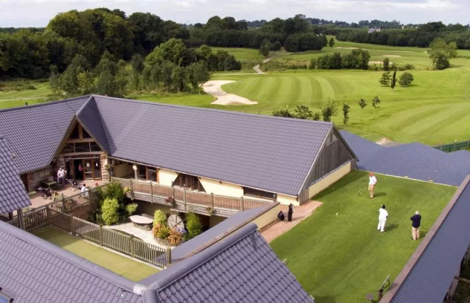 Highfield GC: Clubhouse, #1