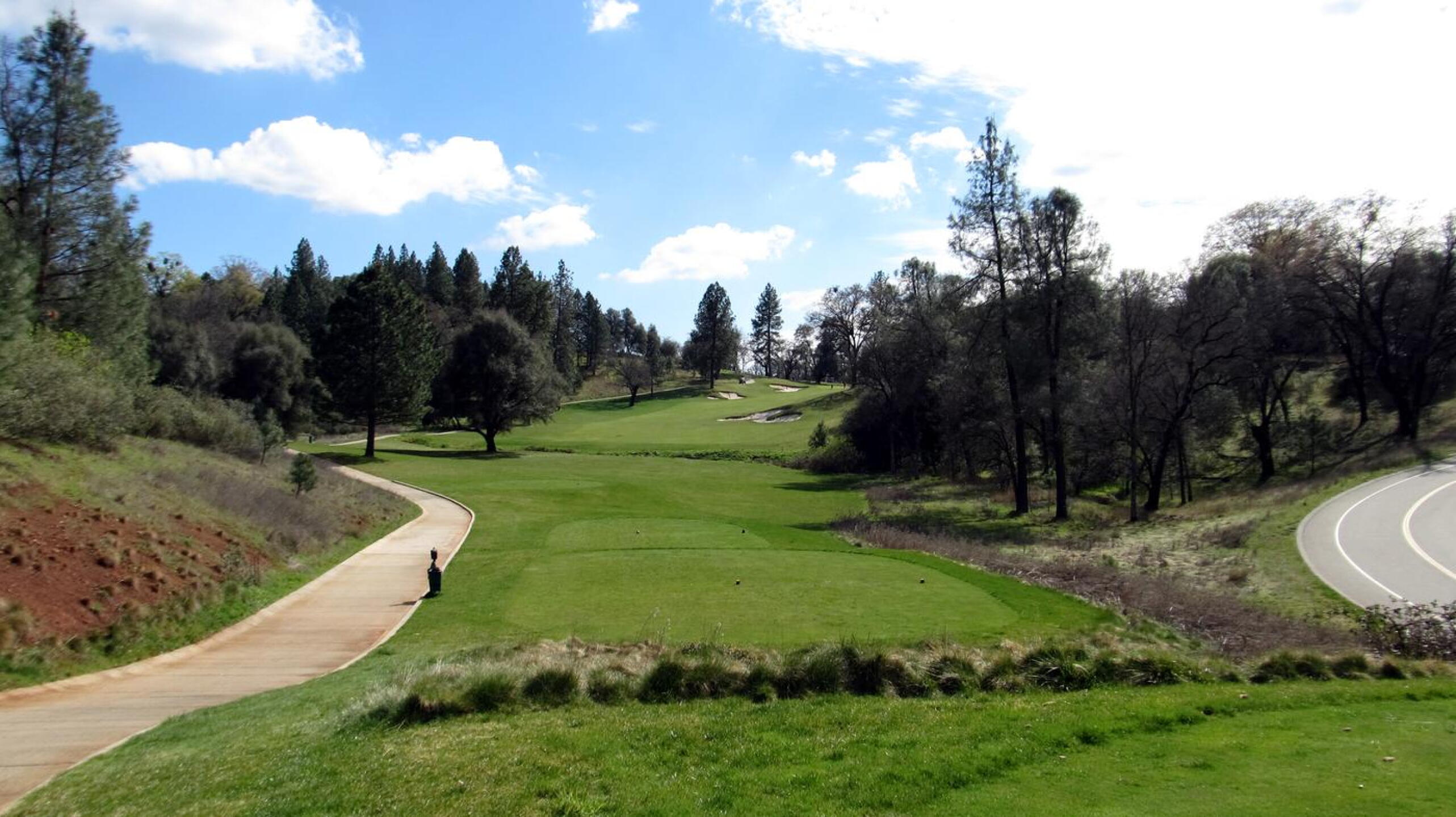 DarkHorse GC, Hole 15, Par 4, 446 yds (Photo submitted by DYakimec on 03/21/2016)