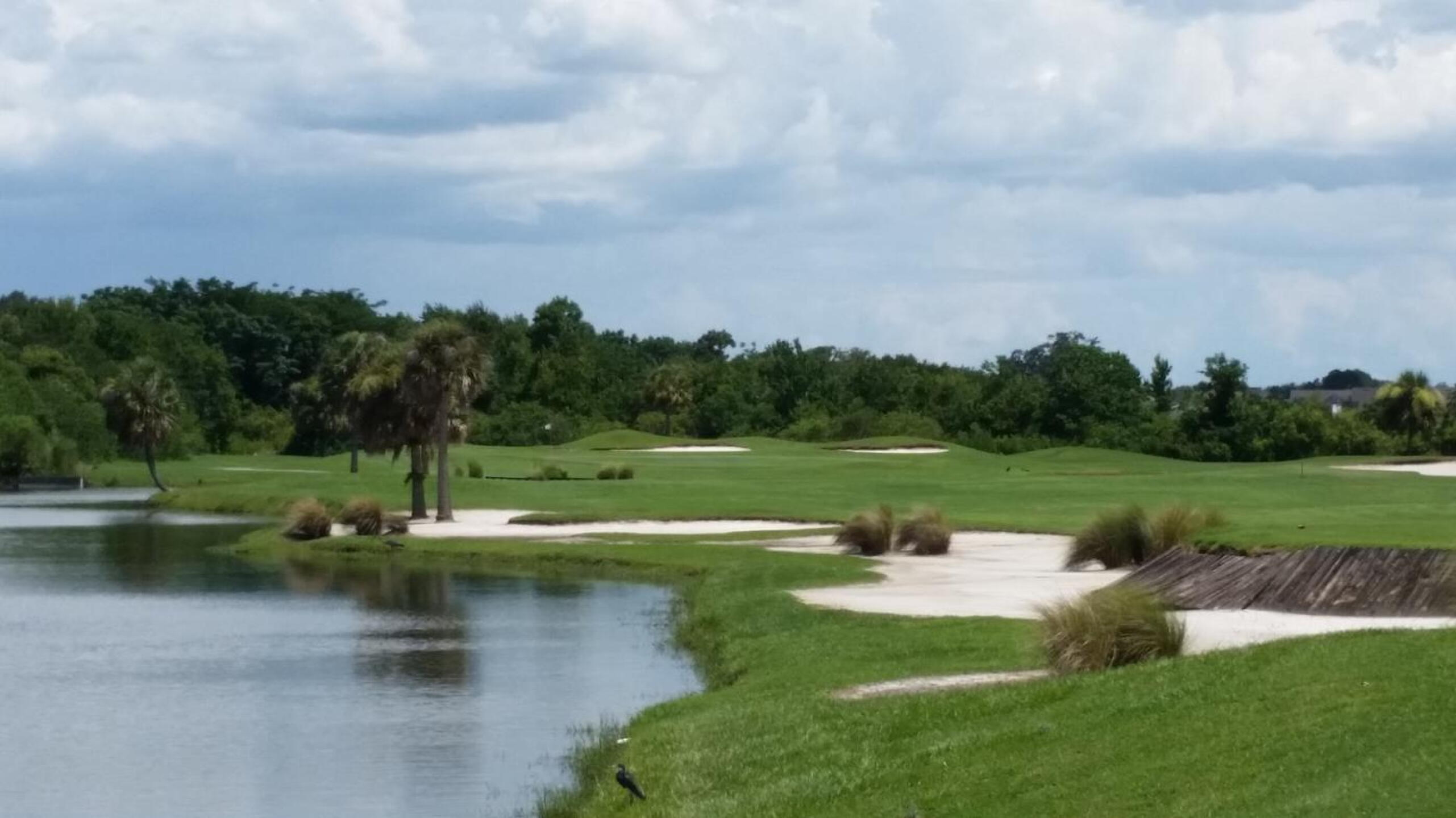 10th hole from the tee (Photo submitted by Vince1882929 on 07/03/2015)