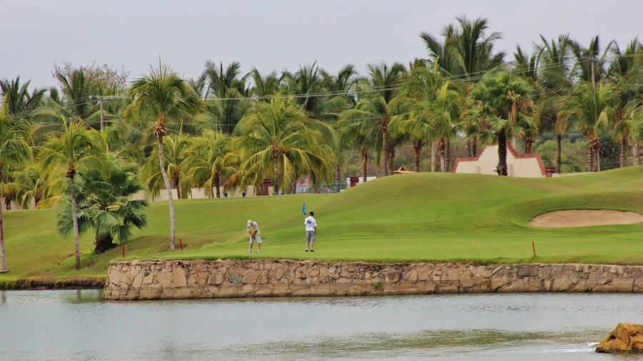 El Tigre Golf Club at Paradise Village Resort - 12th