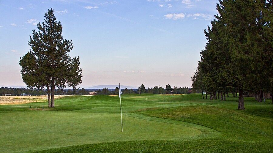 Eagle Crest Resort - Resort Course - 4th green