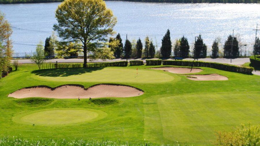 Blue Hill GC - Woodland : #8