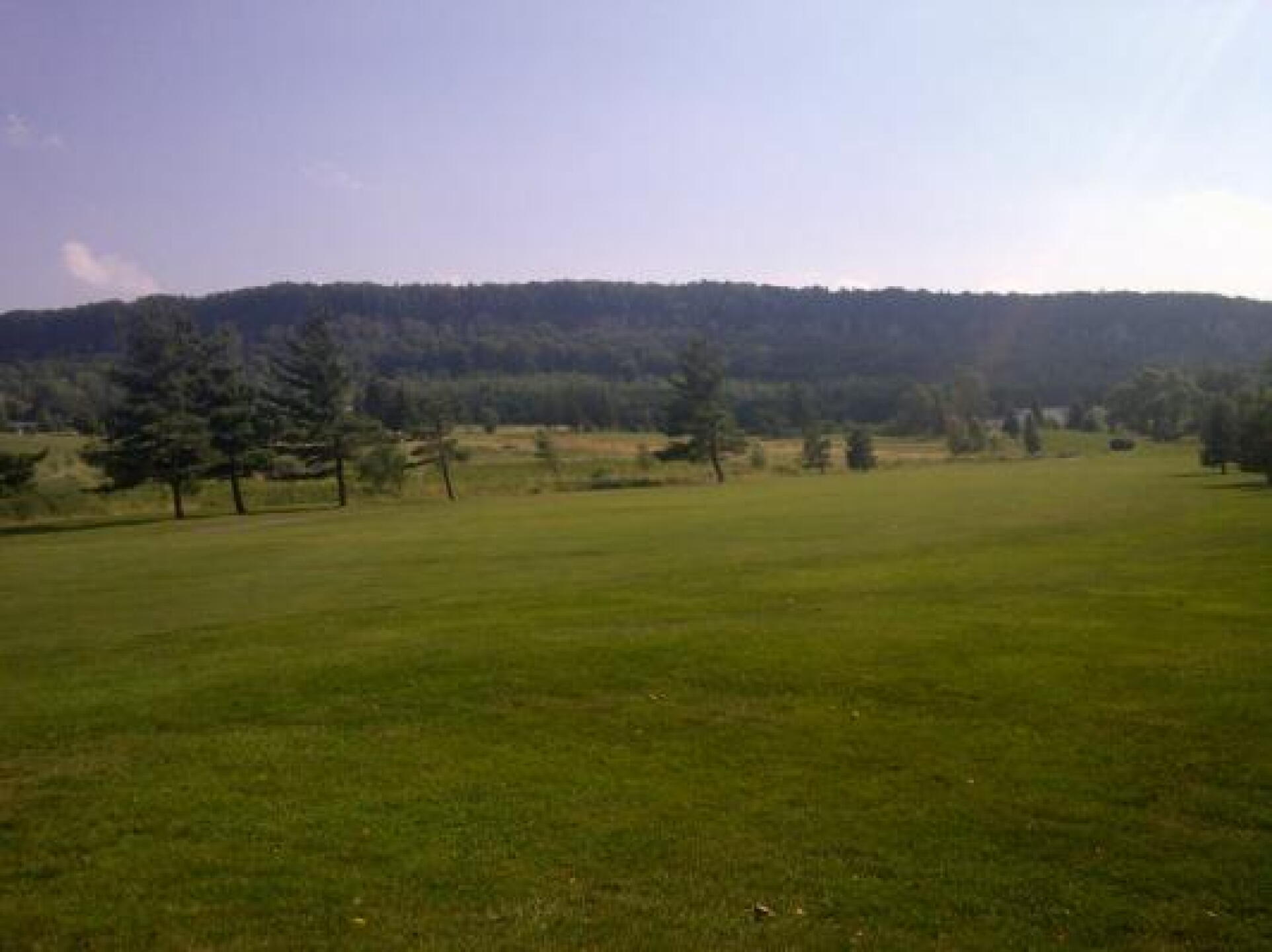 (Photo submitted by GolfGTA on 07/22/2013)