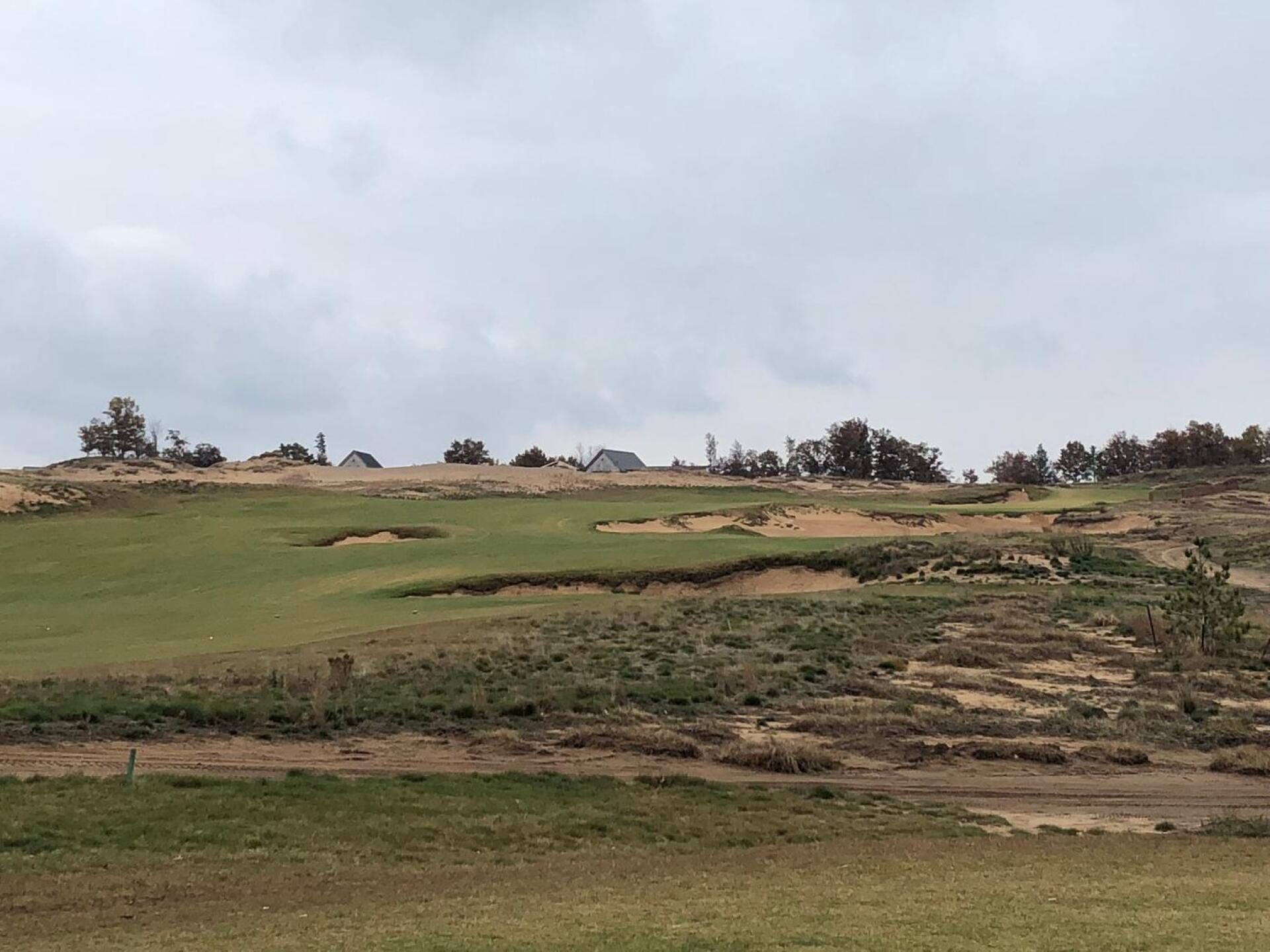 Hole 18 - Par 5 (Photo submitted by BryanTweed16 on 10/30/2018)