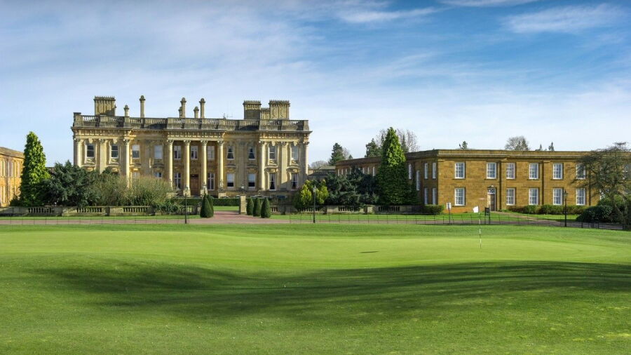 The mansion house at Heythrop Park