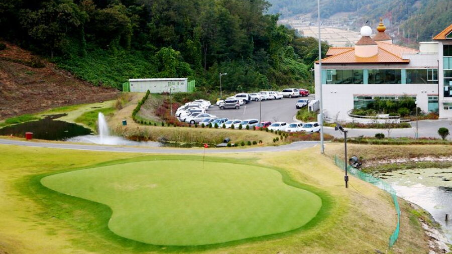 Univalley CC: #9