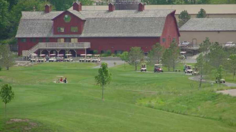 Whispering Creek GC: clubhouse