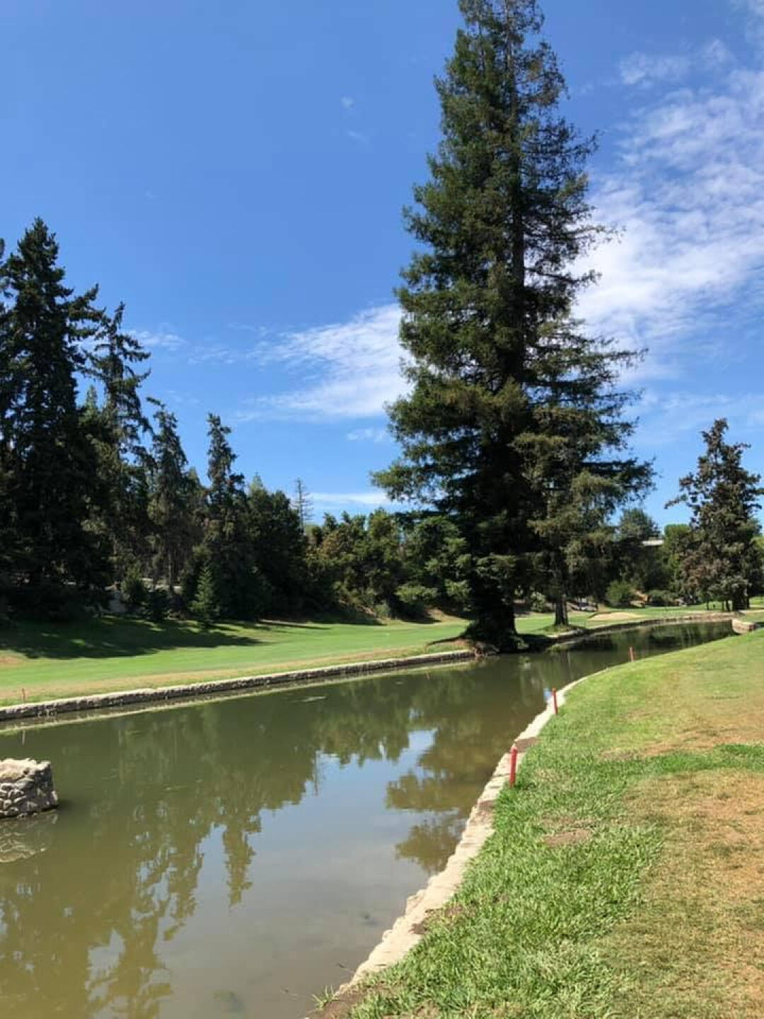 Water Pond (Photo submitted by hungkait on 08/15/2020)