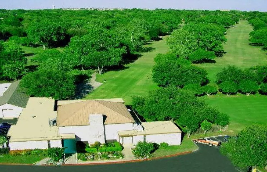 Windcrest GC: clubhouse