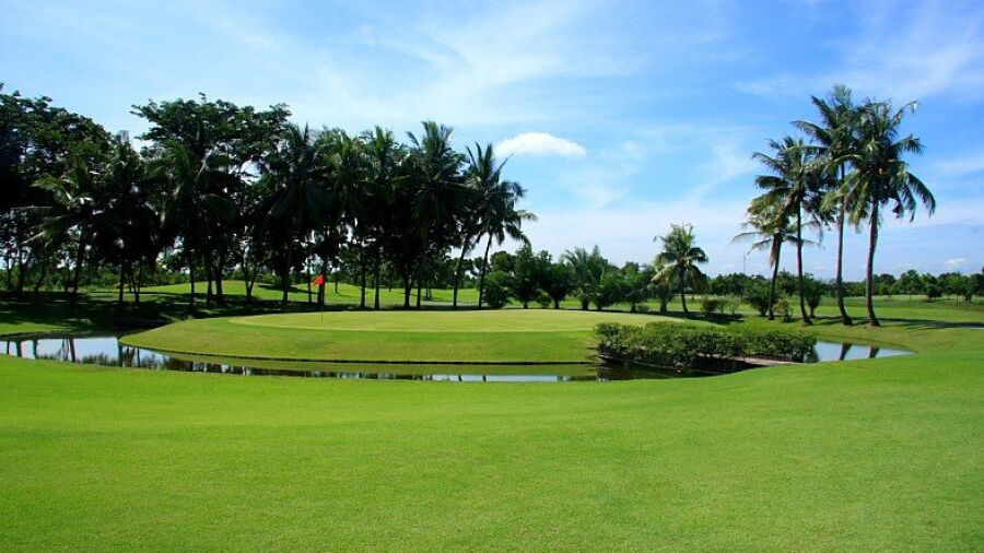 Northern Rangsit GC: Island green