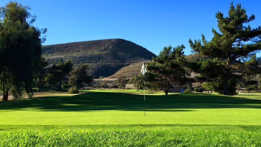 Oceanside Golf Course - hole 1 