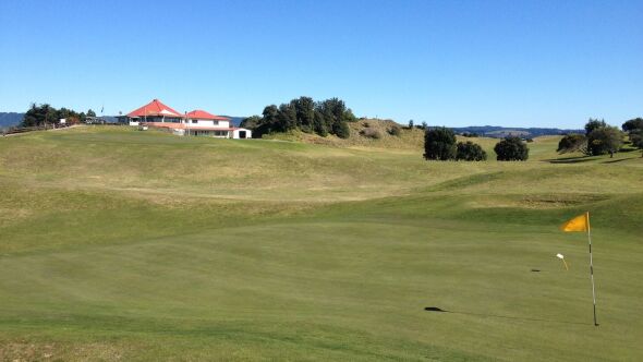 Ohope Beach Golf Links: #11, #18, clubhouse