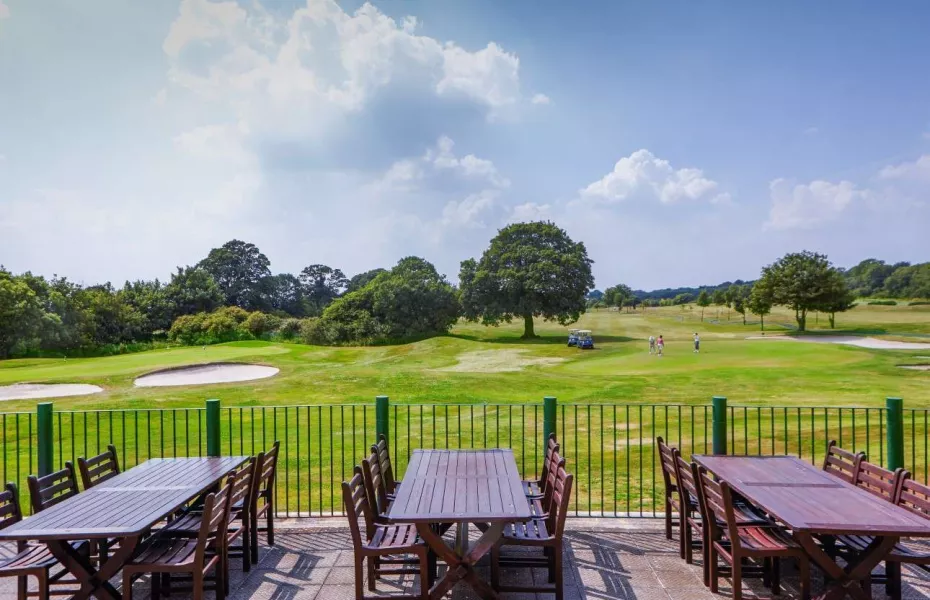 Farrington GCC: Patio