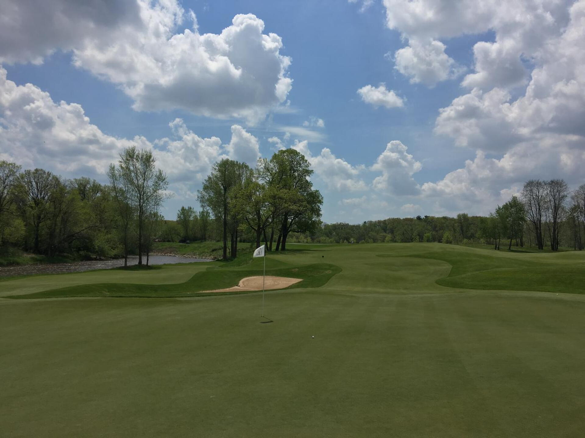 From behind short par-4 ninth hole (Photo submitted by BrandonWebb on 05/29/2018)