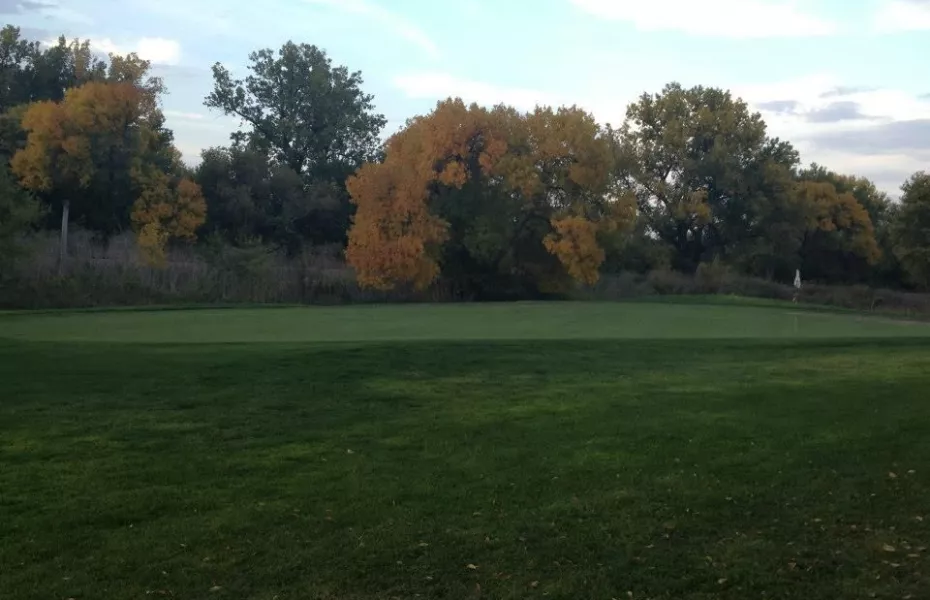 Arrowhead Meadows GC