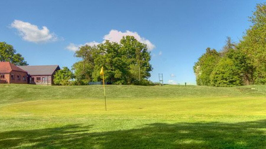 18th green at Bearsted