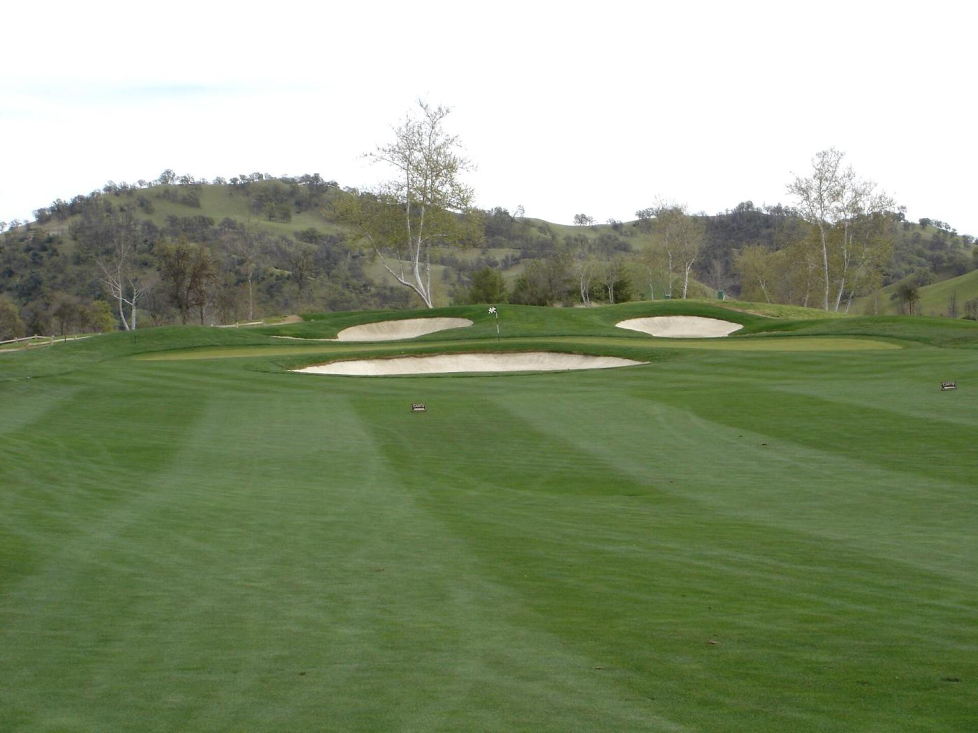 Yocha Dehe GC, Hole 5, Par 4, 418 yds, 120 yds out (Photo submitted by DYakimec on 03/17/2020)