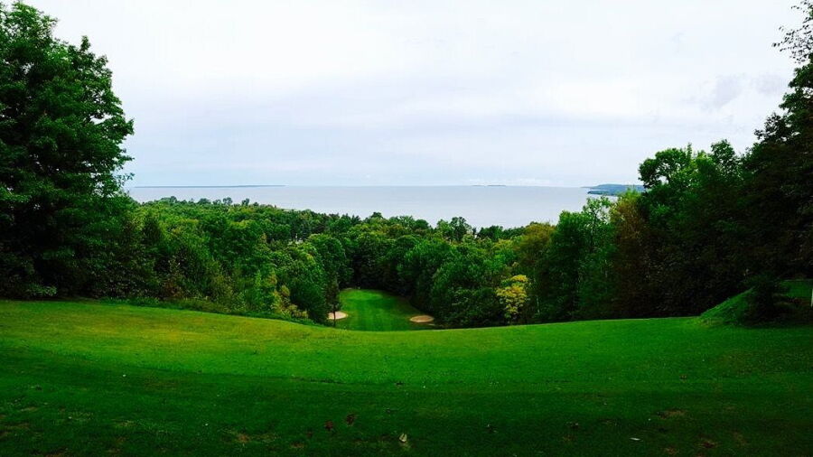 Alpine Resort & Golf