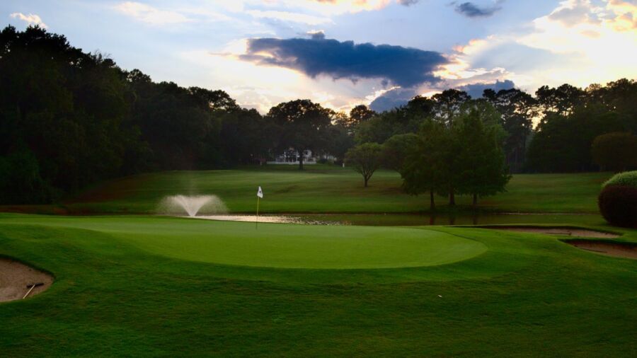 Hideaway Lake Club
