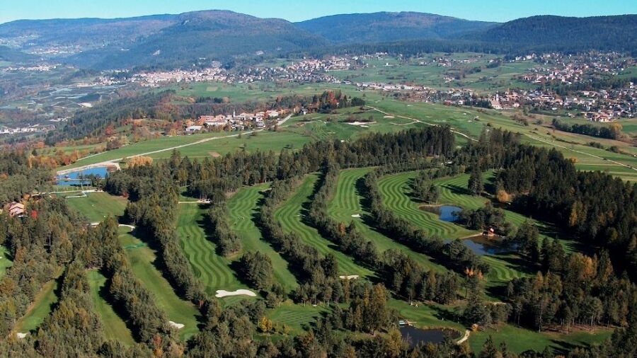 Dolomiti GC: Aerial view
