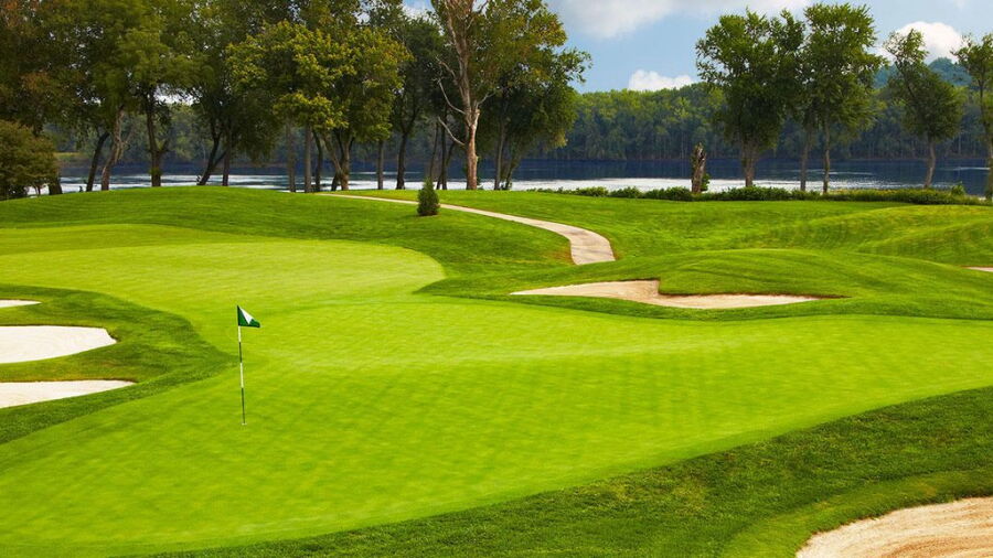 River Creek Club: #18