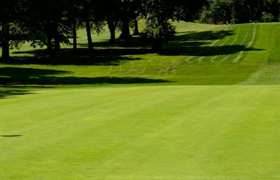 Burke Lake Golf Center in Fairfax Station, Virginia, USA GolfPass