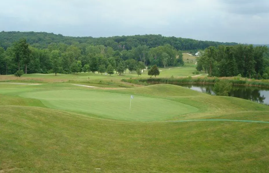 Birch Creek GC: deck