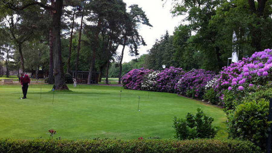 Koeln G & CC: practice area