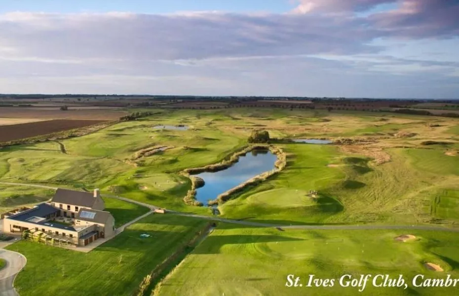St Ives GC: Aerial