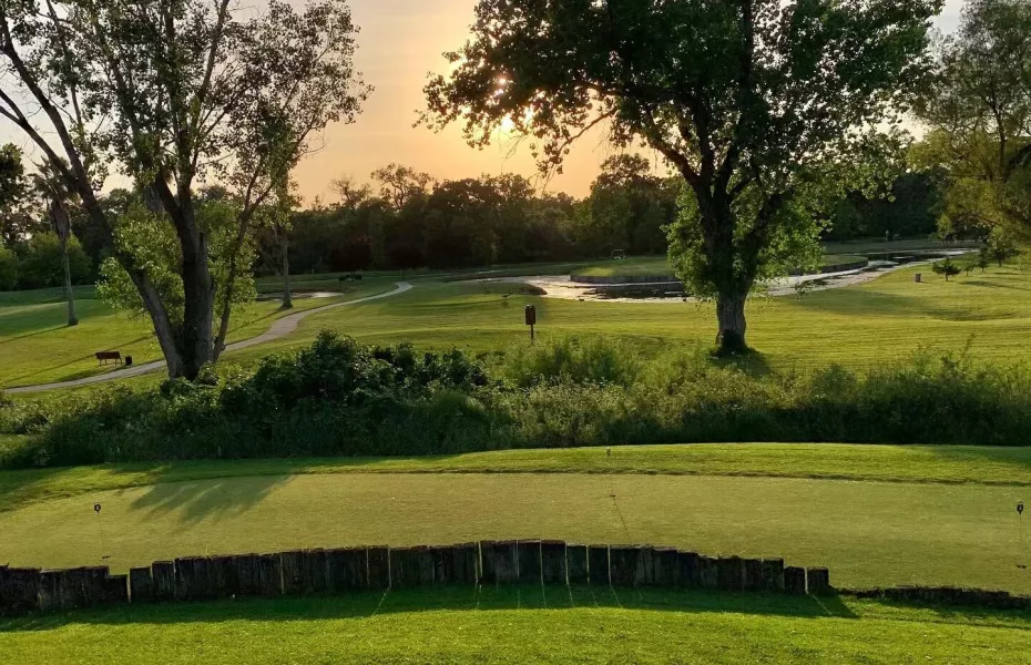 Antelope Green GC: Practice area
