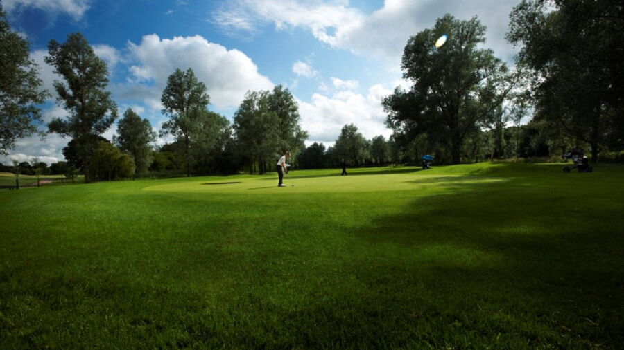 18th hole at Benton Hall Golf Club