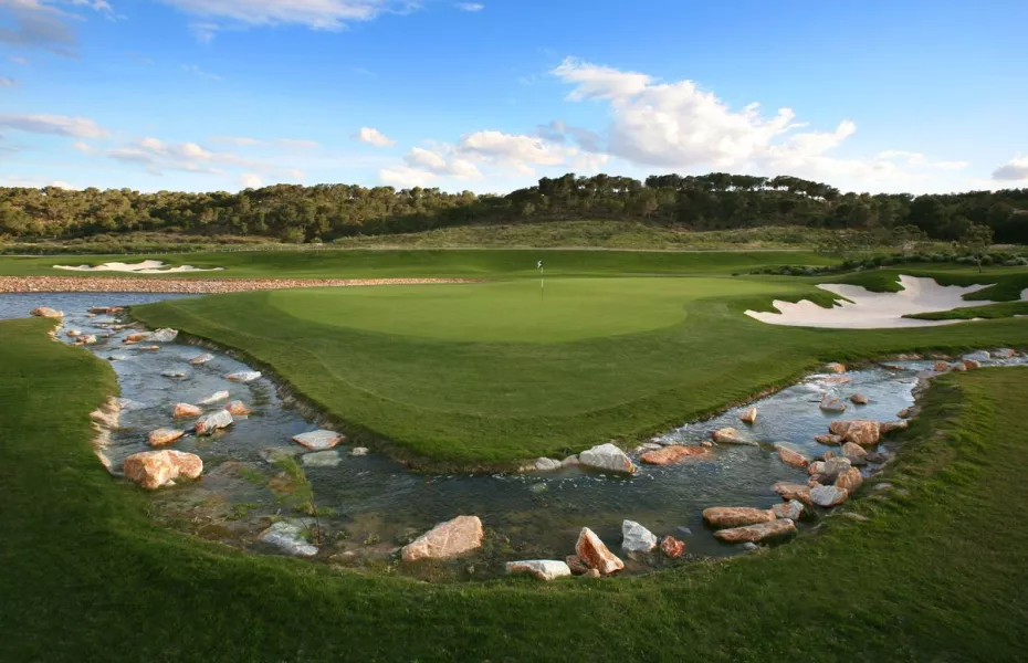 Las Colinas GCC: #14