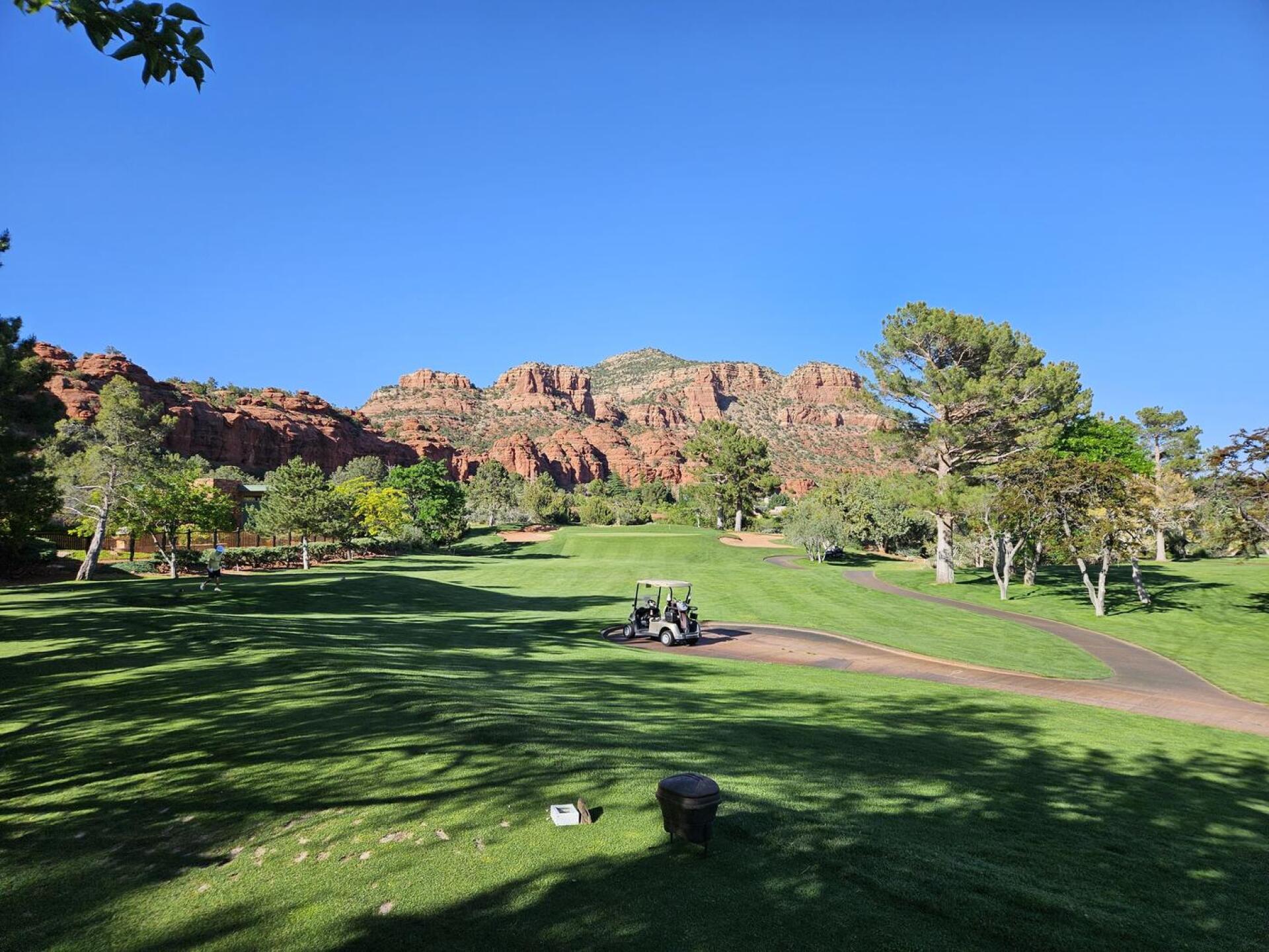 Signature hole (Photo submitted by FdW5iVRlzNpEbtF0IyIx on 06/03/2024)