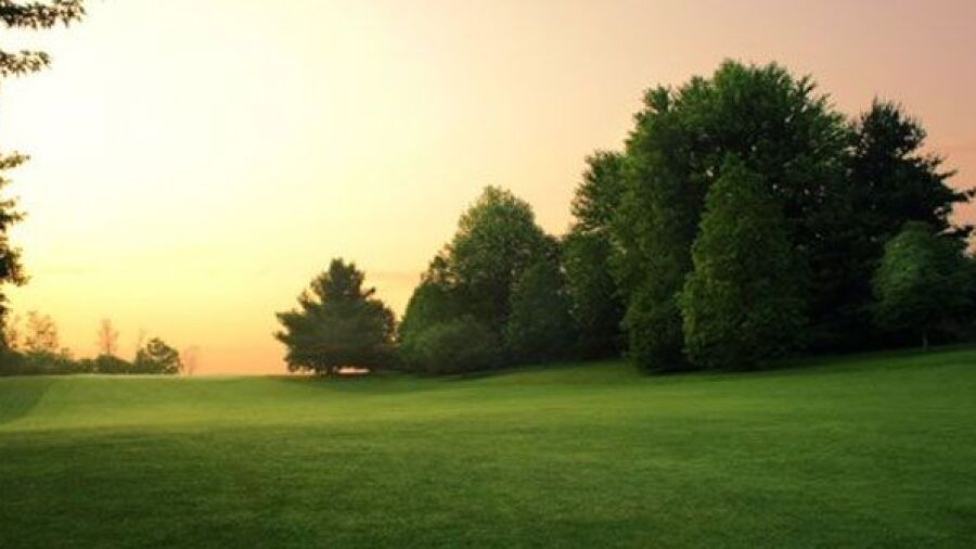 Old Course at Knollwood GC: 8th fairway