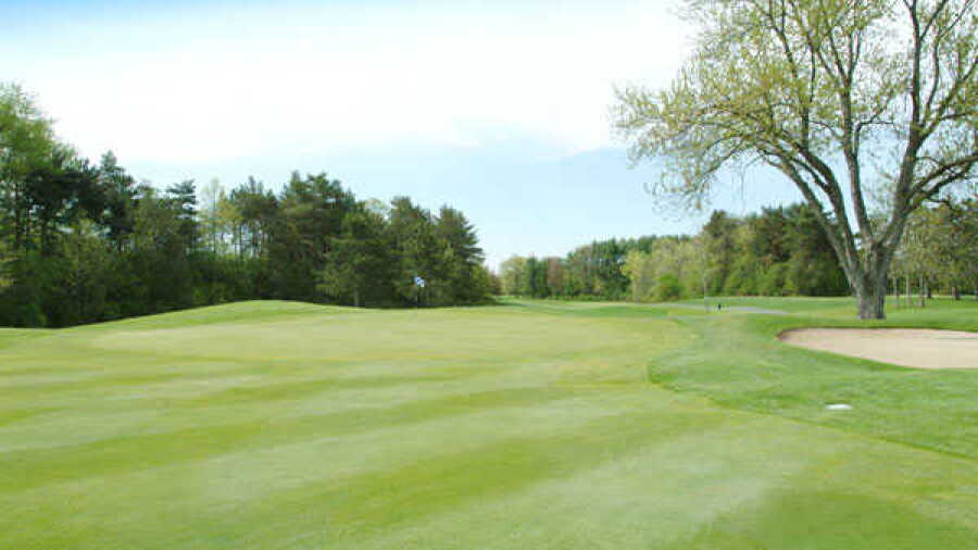 Third Nine at Edison Club: #8