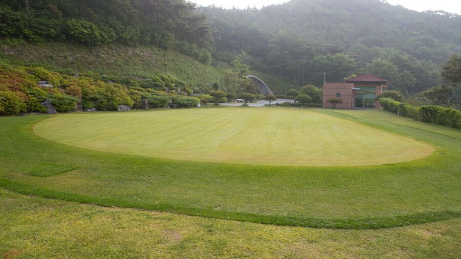 Yeonggwang/Glory CC - Valley: #1