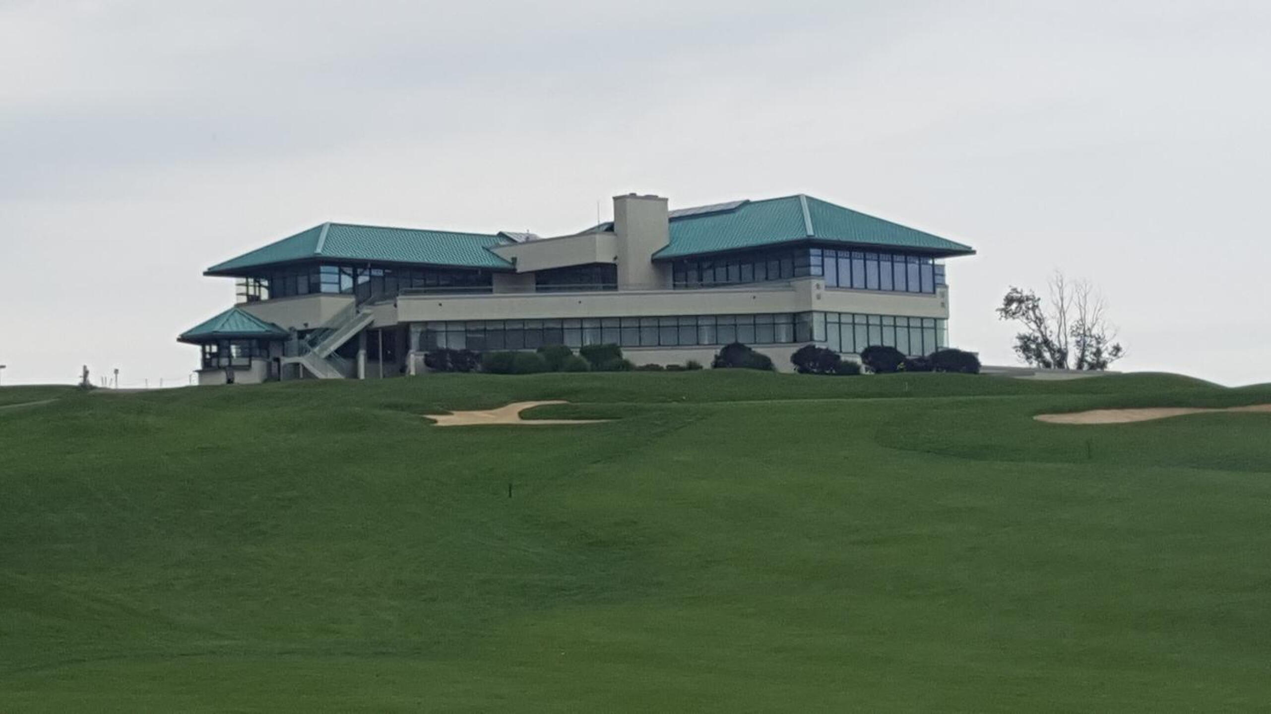 Club house (Photo submitted by Butch88288 on 07/11/2017)