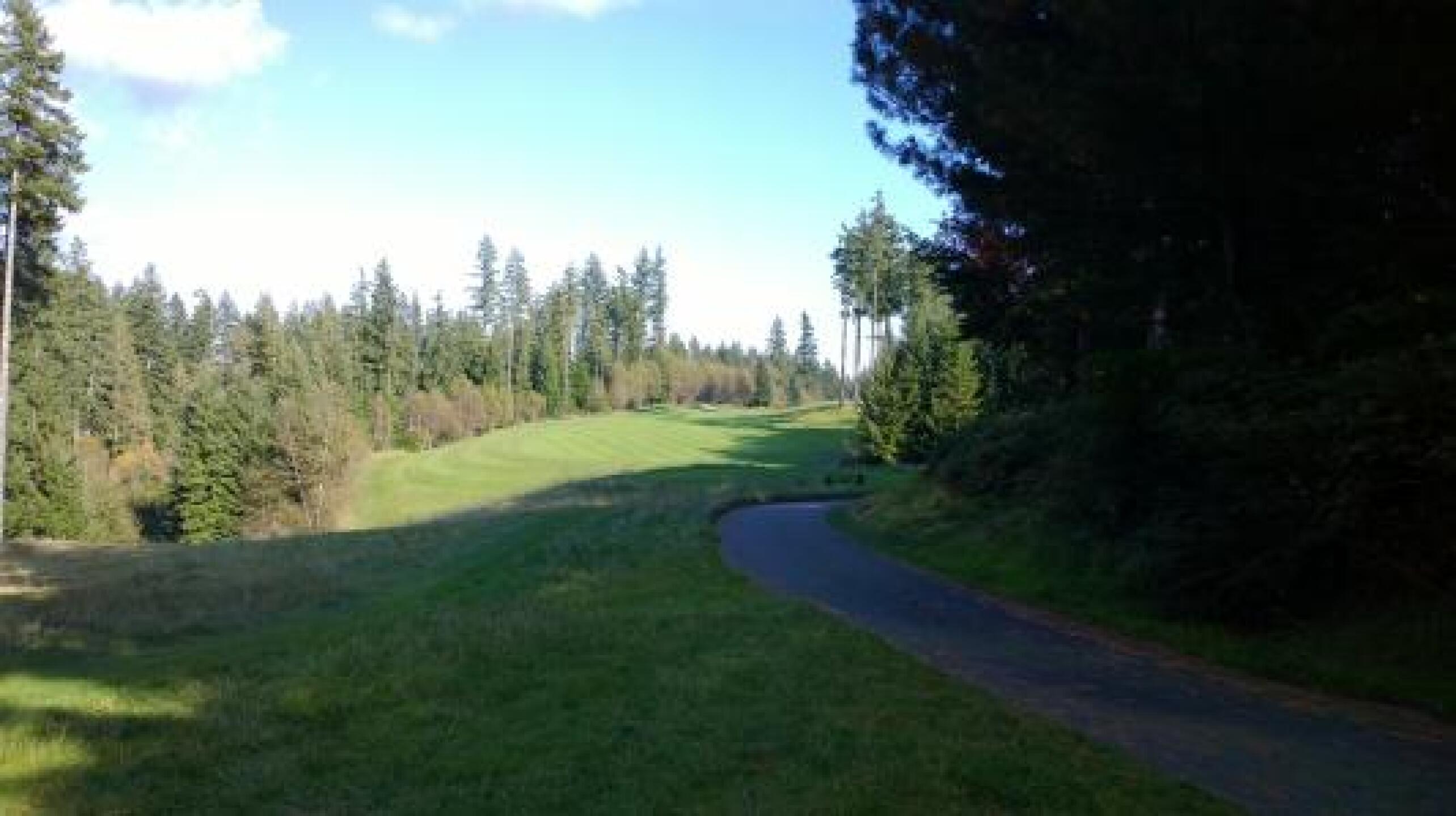 (Photo submitted by berlinr on 10/15/2013)