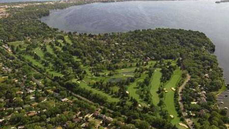 Maple Bluff CC: Aerial view