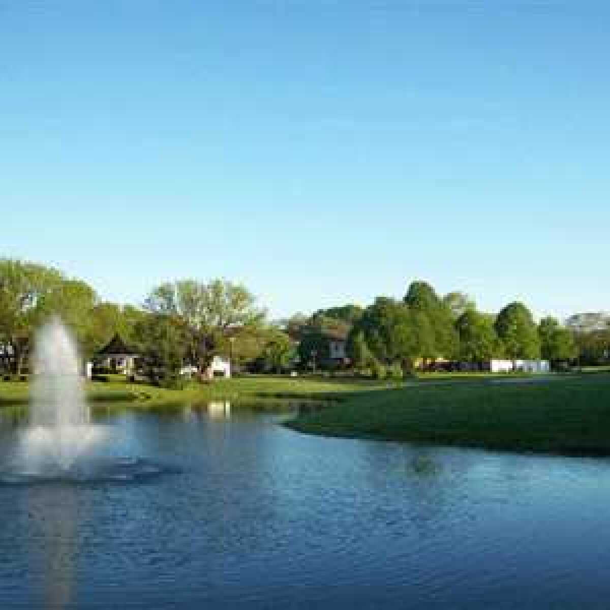 Fairway Mews Golf Club in Spring Lake, New Jersey, USA