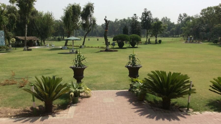 PAF Peshawar GC