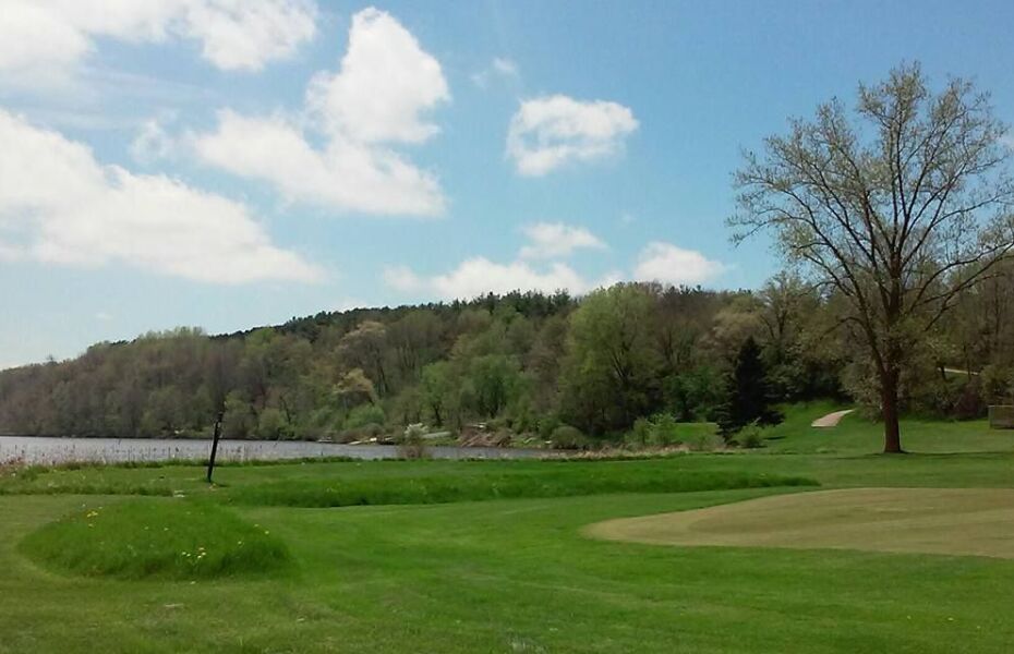 Ludden Lake Golf Club in Mineral Point, Wisconsin, USA GolfPass
