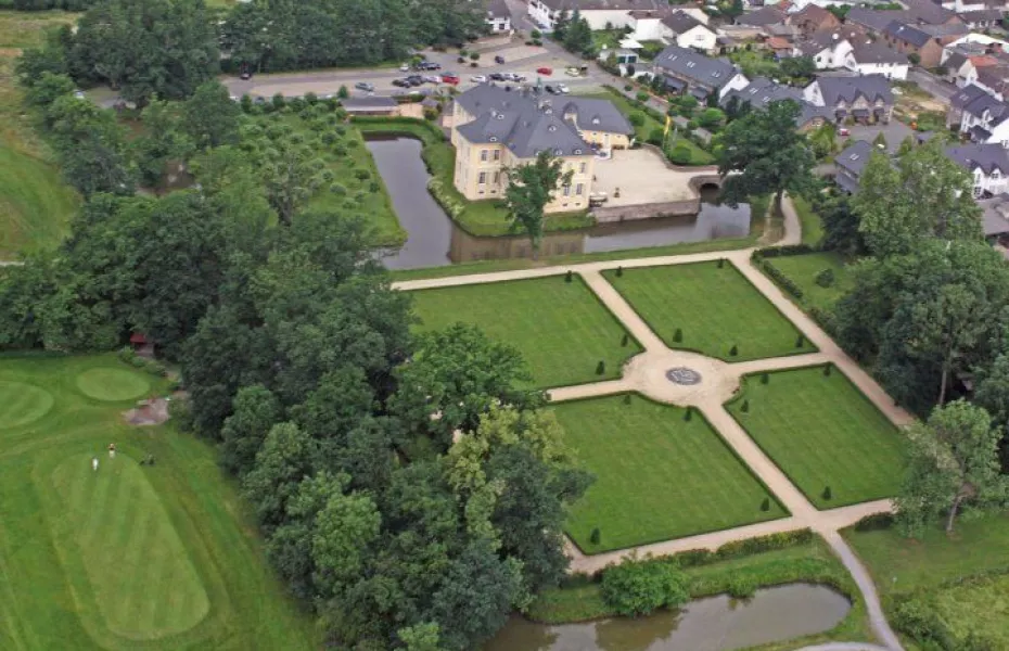 Schloss Miel GC