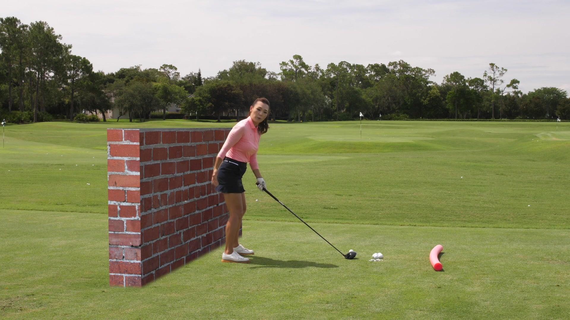 Use Your Hips to Gain Distance Off the Tee