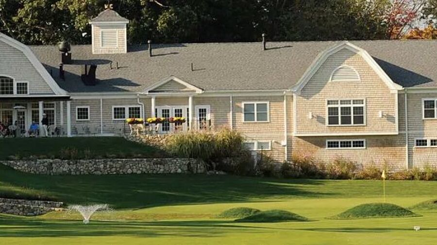 Long Meadow GC: Clubhouse, #9